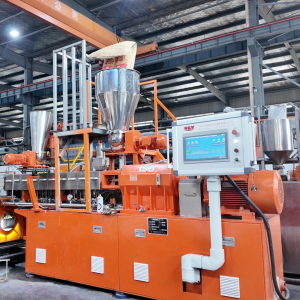 High-Density PP Artificial Grass Monofliament Extruding Machine High-Density PP Artificial Grass Monofliament Extruding Machine